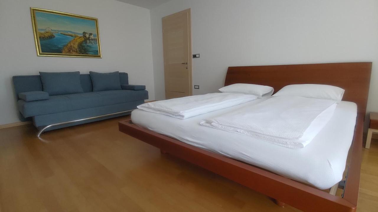 איזולה Apartmaji Palea מראה חיצוני תמונה
